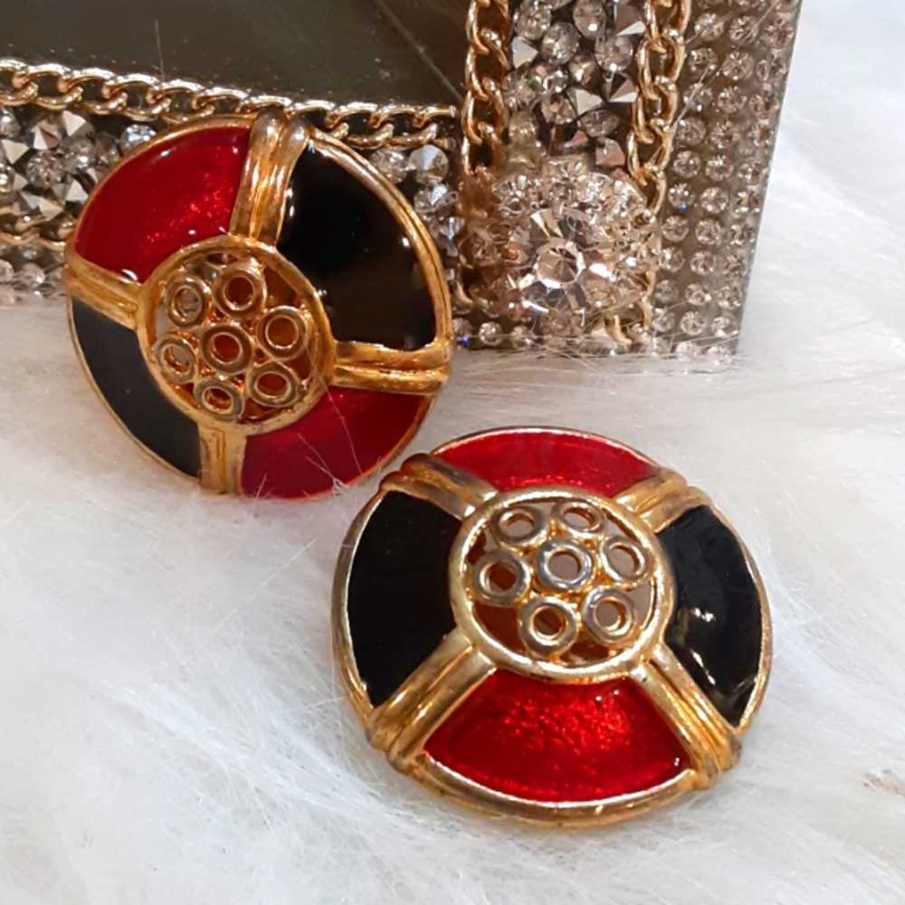Vintage Red Black Gold Clip Earrings $4.99 Shipping